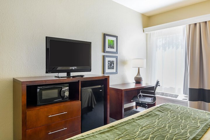 Room 28 of 41