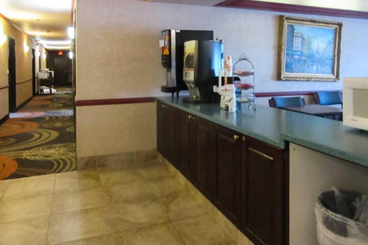 Urbana Inn and Suites by Magnuson Worldwide