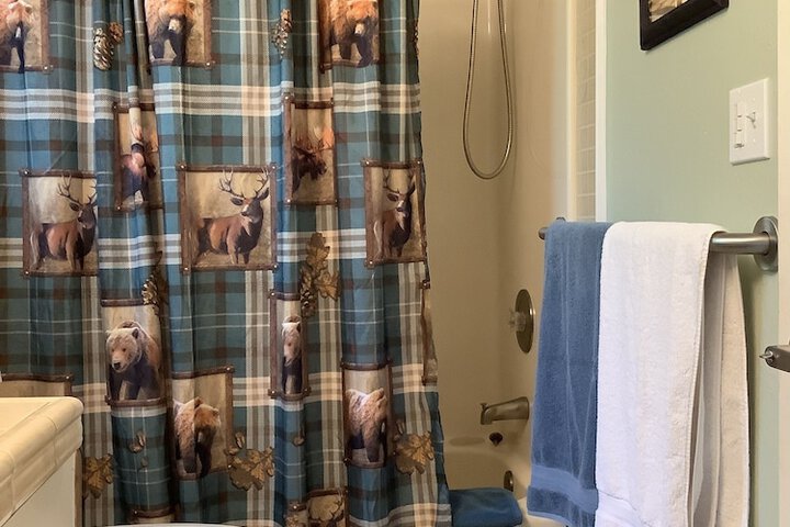 Room 180 of 200