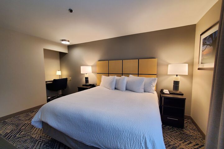 Candlewood Suites Lake Charles South by IHG