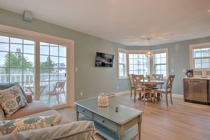 Atlantic Ocean Suites