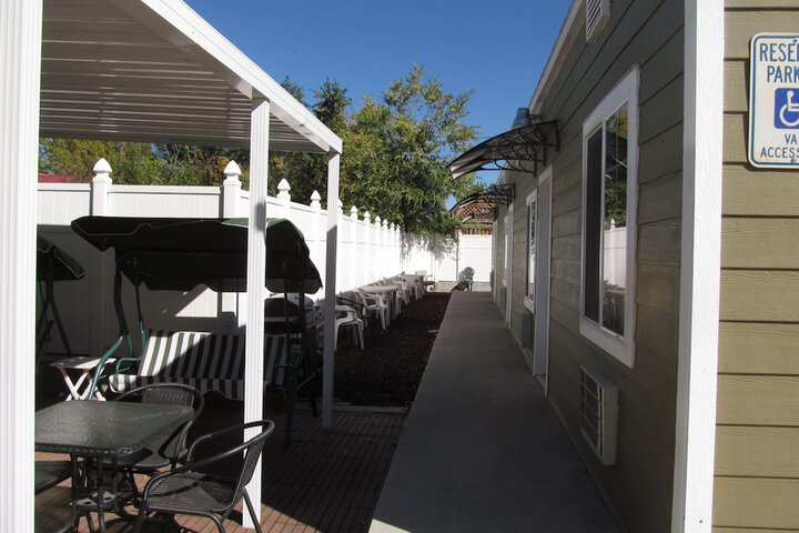 Terrace/Patio 70 of 70