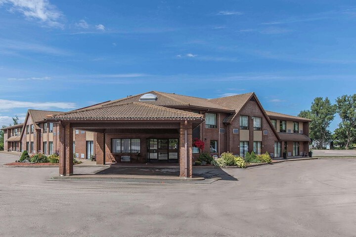 Hotel 3 of 38