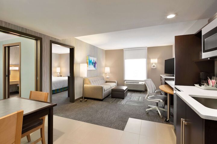 Room 18 of 26