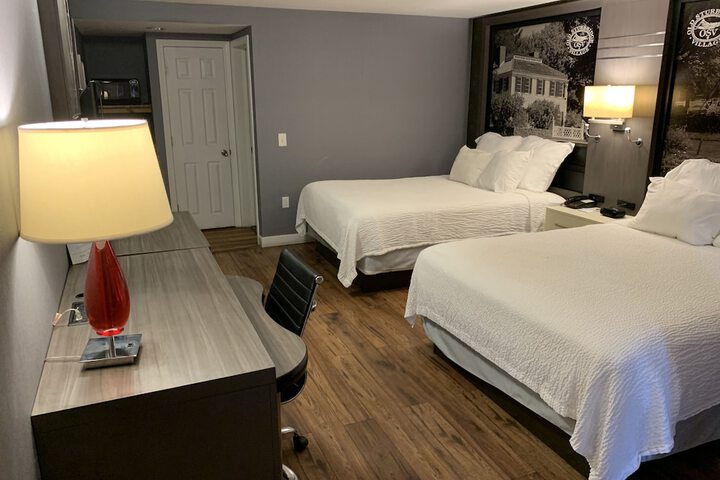 Super 8 by Wyndham Sturbridge