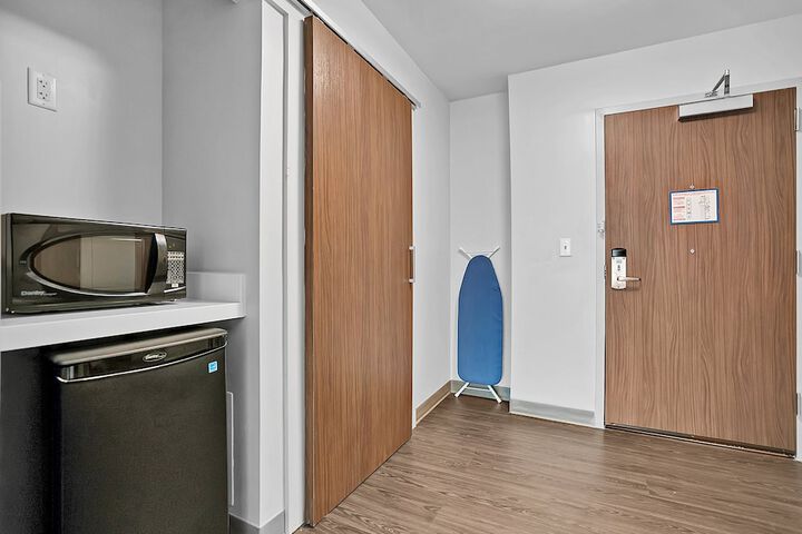 Room 20 of 56
