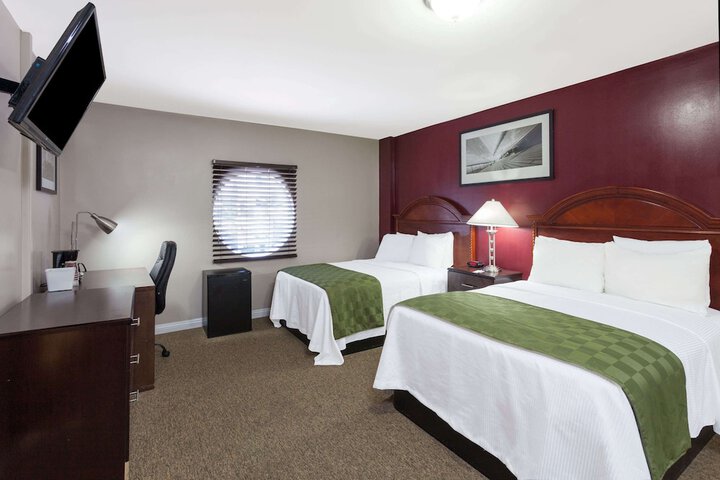 Room 20 of 47