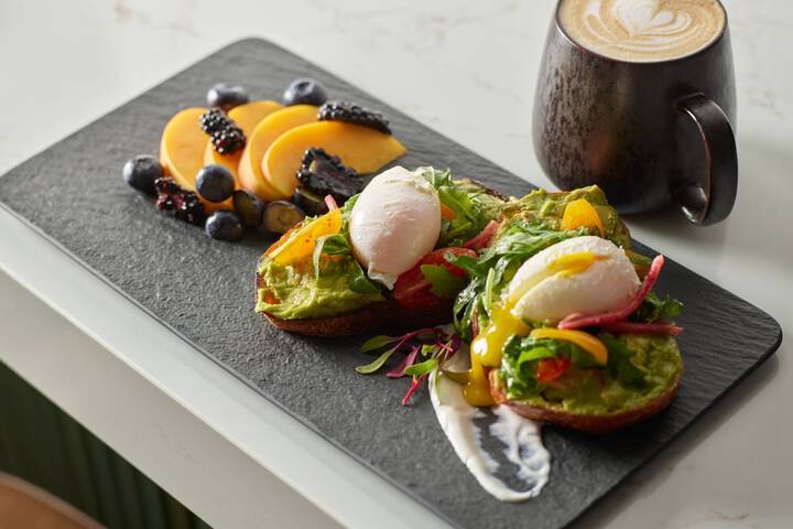 Breakfast/Coffee Service 116 of 146