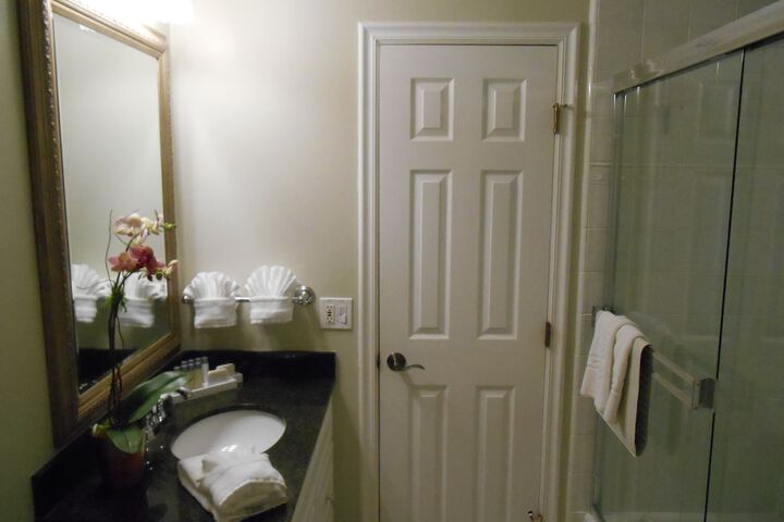 Carmel Bay View Inn