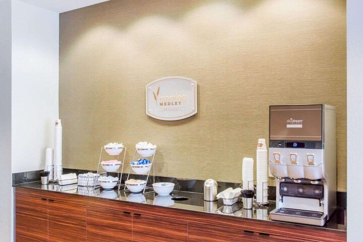 Sleep Inn & Suites Parkersburg - Mineral Wells