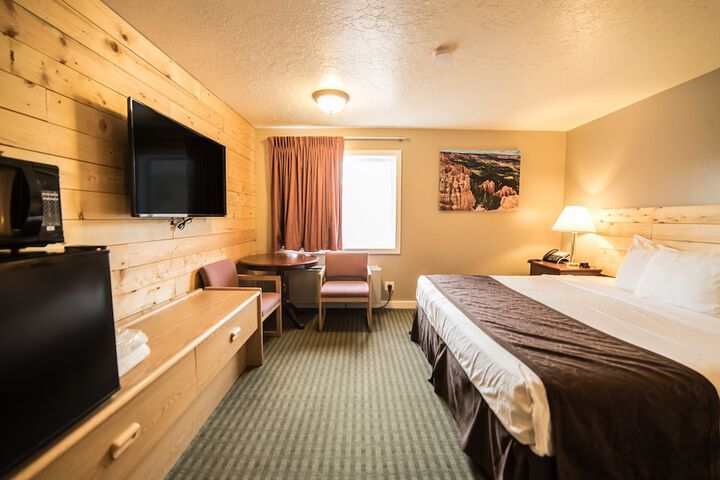 Room 40 of 66