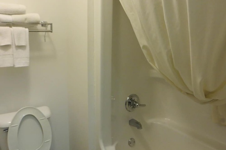 AmeriVu Inn and Suites - Stanley