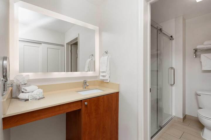 Hawthorn Extended Stay by Wyndham Naples
