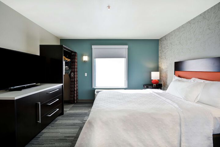 Room 28 of 45