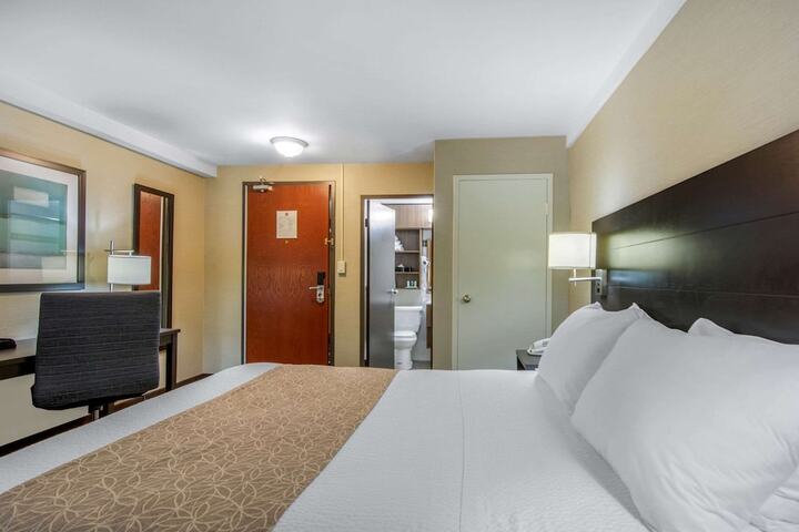 Room 15 of 91