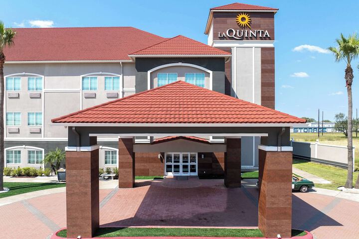 Hotel 10 of 115