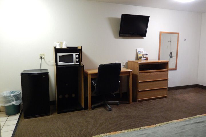 Room 19 of 30