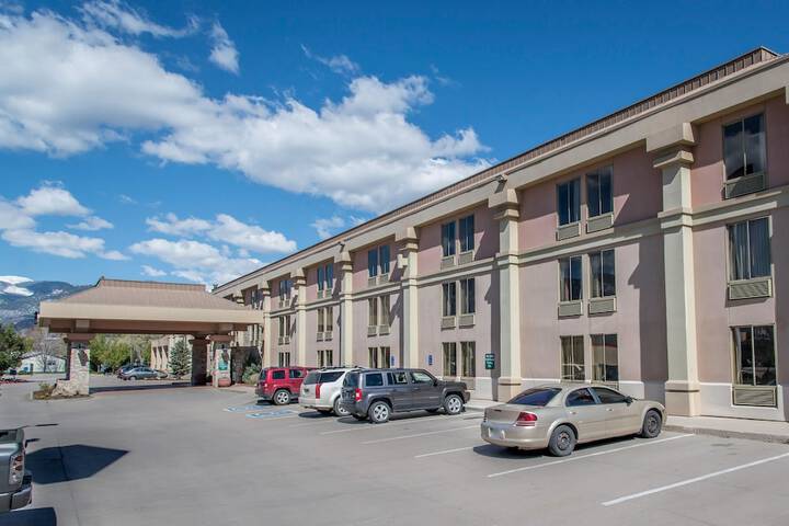 Quality Inn Colorado Springs South