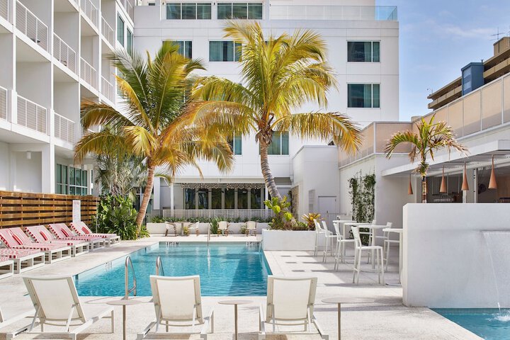 The Sarasota Modern a Tribute Portfolio Hotel