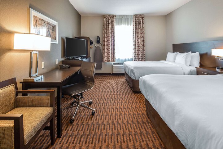 Room 10 of 23