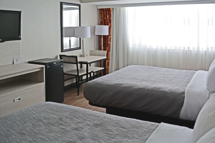 Room 27 of 53