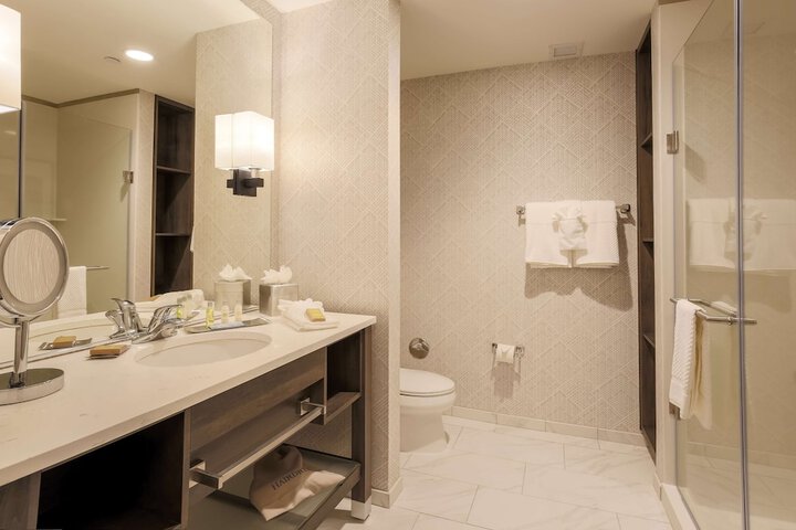 Room 60 of 92