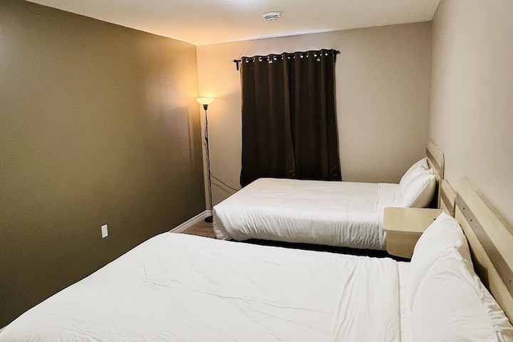 Room 17 of 42