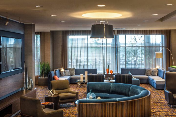 Courtyard by Marriott Winnipeg Airport