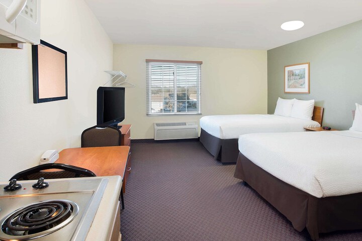 Room 14 of 26