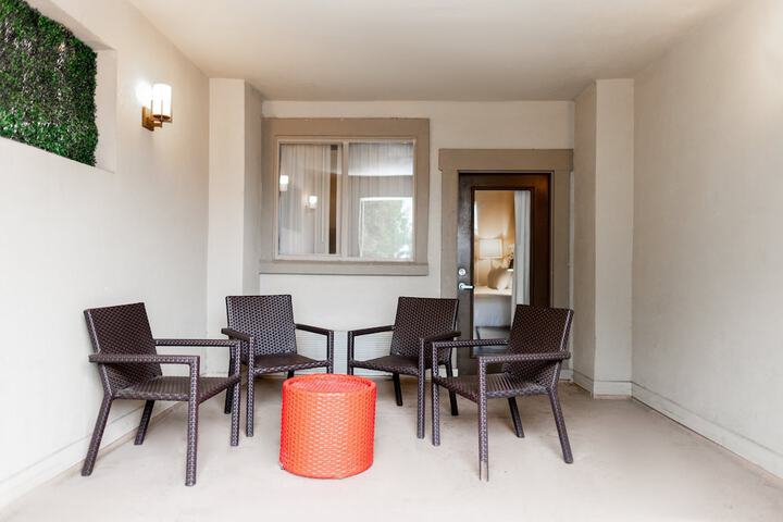 Room 47 of 61