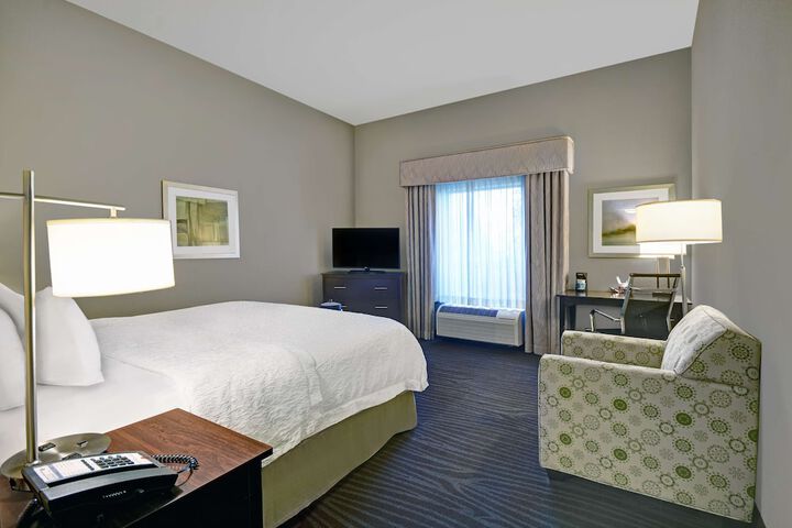 Room 25 of 51