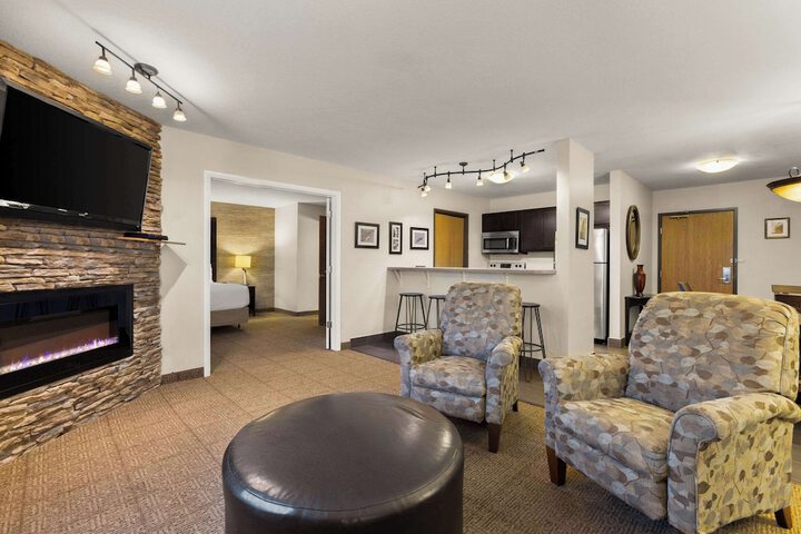 Comfort Inn & Suites Ludington near US-10