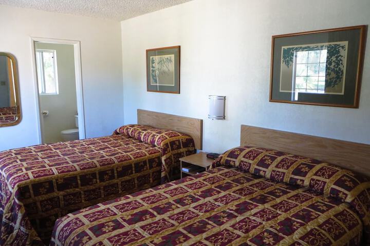 Room 35 of 51