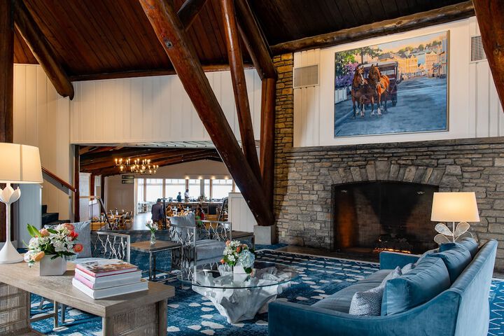 Mission Point Resort
