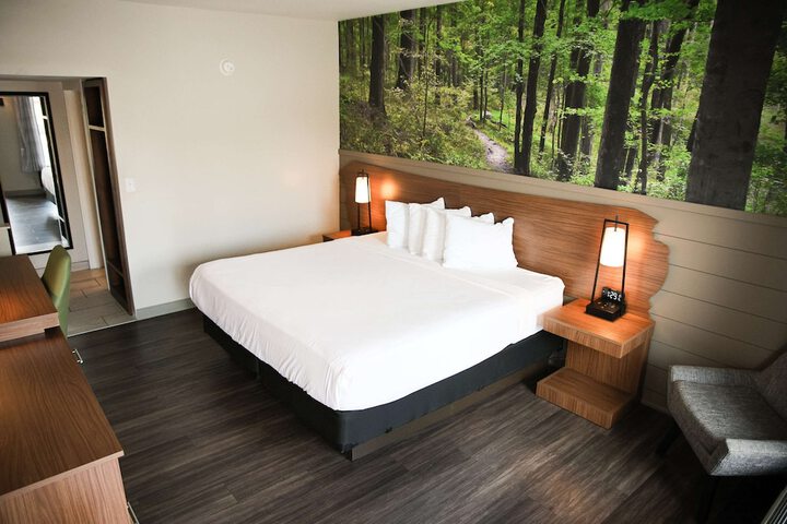 Room 18 of 30