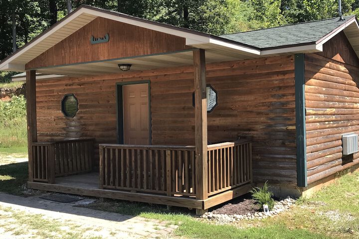 Bullwinkles Rustic Lodge