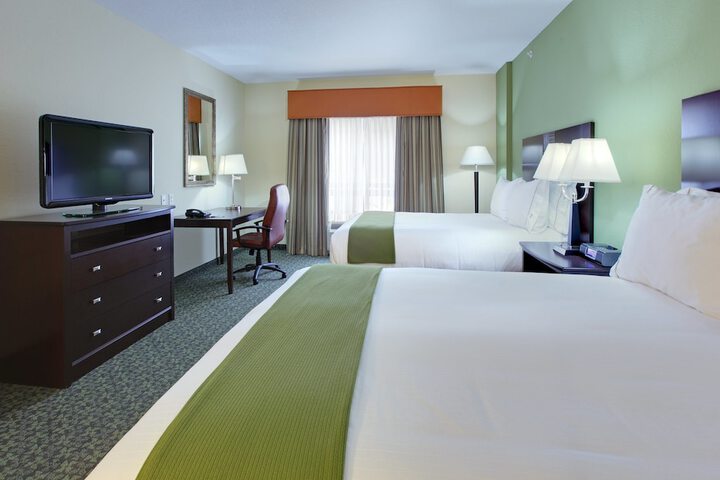 Holiday Inn Express & Suites Covington by IHG
