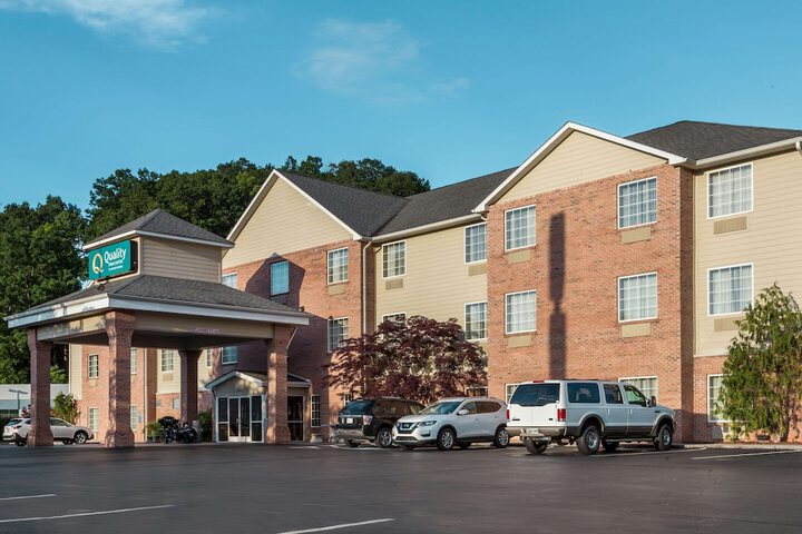 Hotel 3 of 31