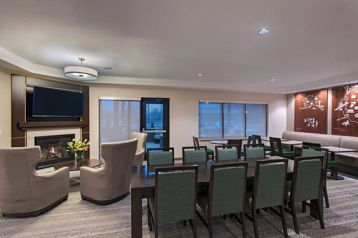 Hotel Interior 14 of 42