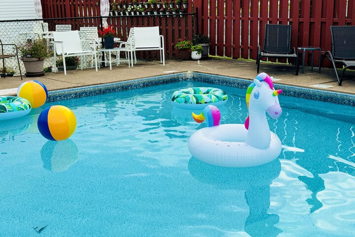 Pool 3 of 25