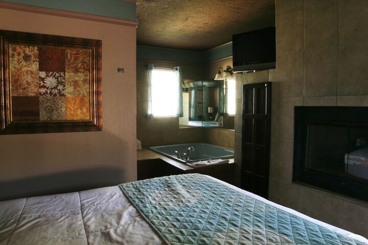Room 55 of 84