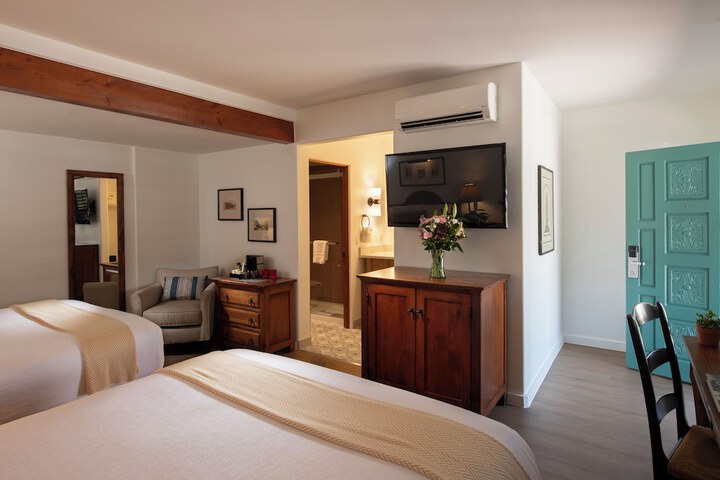 Room 27 of 55