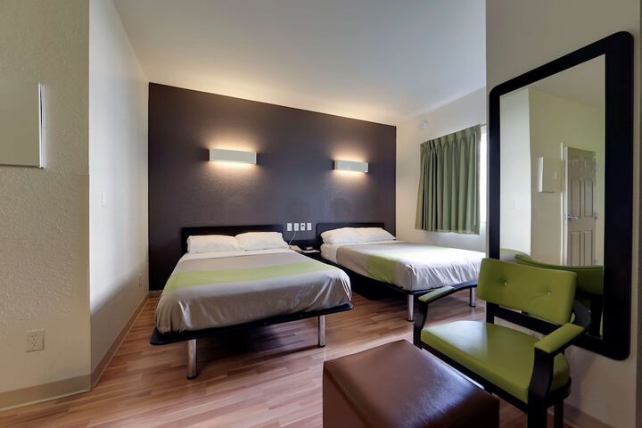 Room 19 of 31