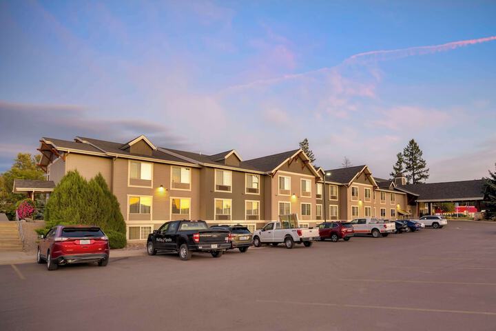 Hotel 3 of 37