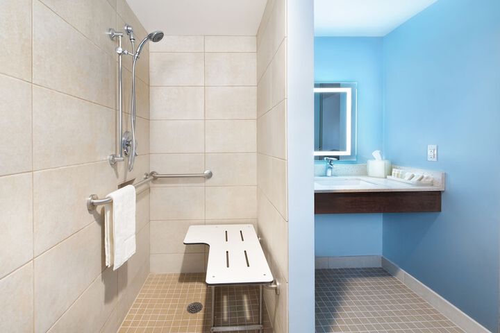 Hotel Indigo Cleveland-Beachwood by IHG