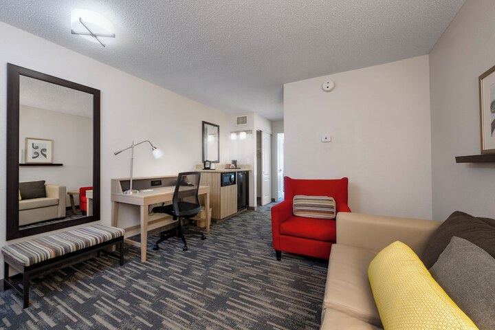 Country Inn & Suites by Radisson Lake George (Queensbury), NY