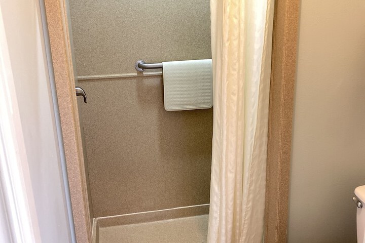 Room 31 of 45
