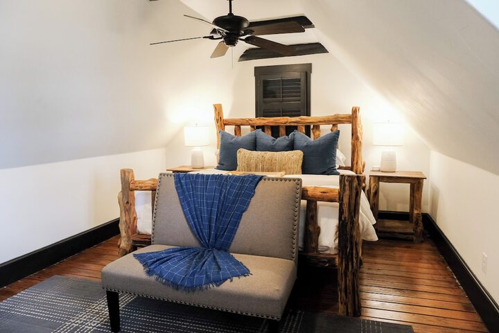 The Winchester Lodge