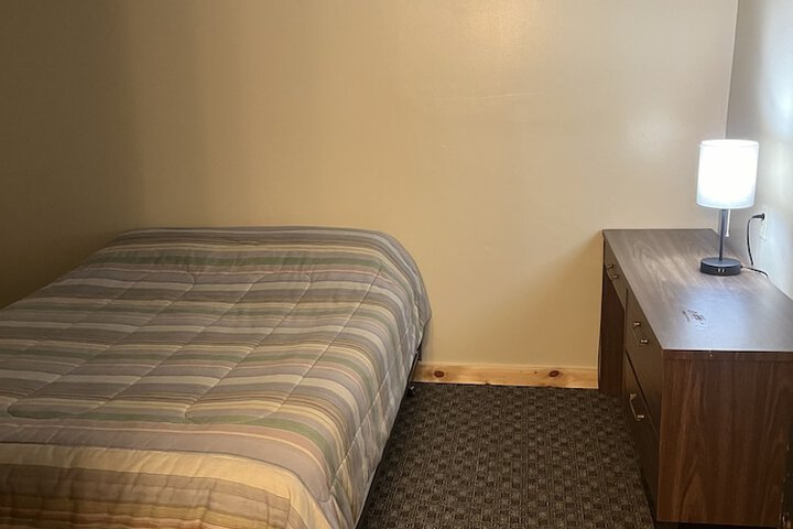 Room 13 of 29