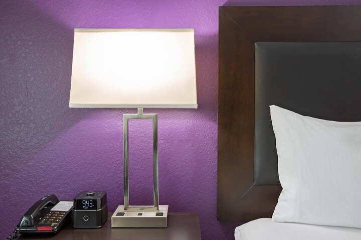 La Quinta Inn & Suites by Wyndham Pearland - Houston South